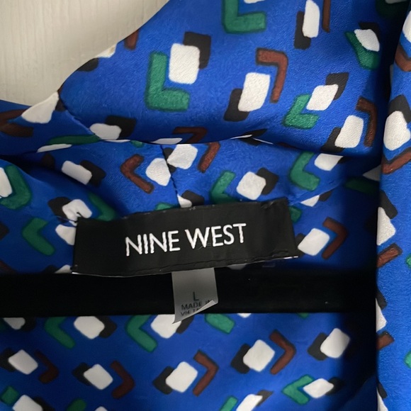 Nine West silk tank - Picture 2 of 2